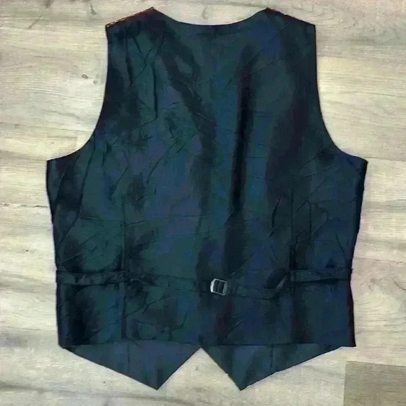 Vintage made in the UK Disney vest by Art of Silk size large - Picture 6 of 10